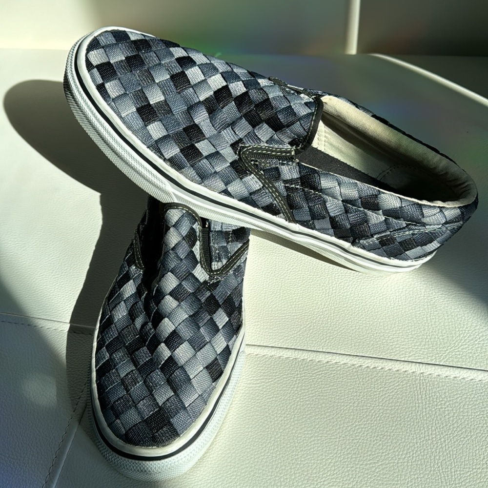 Sperry Top-sider slip on woven shoes Men's size 8